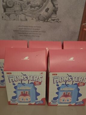 Pop Mart Labubu The Monsters Wacky Mart Squishy Charms Single Blind Boxes